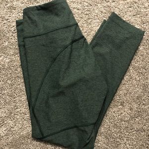 Outdoor voices cropped leggings
